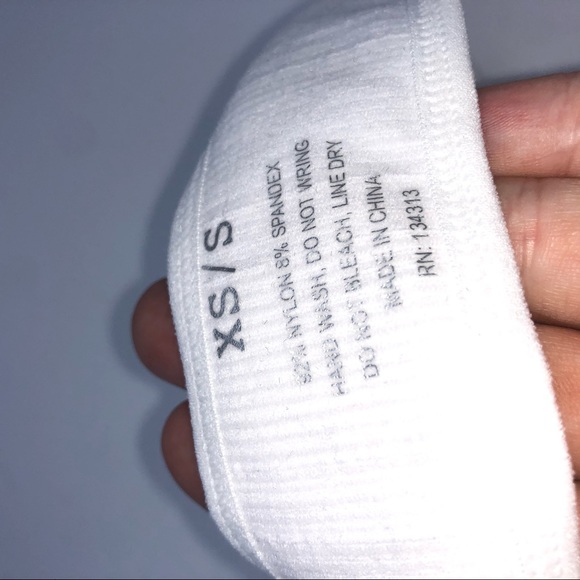 3/$20 | Strappy Seamless Bralette - Picture 6 of 6